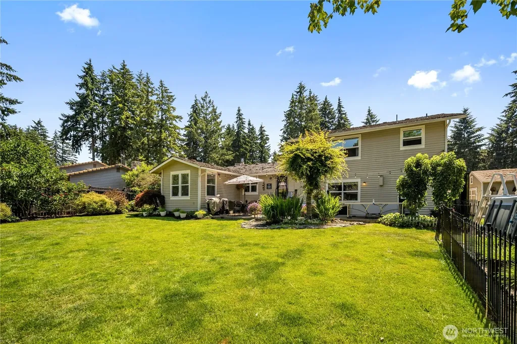 2301 34th Avenue SE Puyallup WA 98374