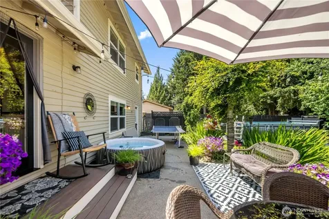 2301 34th Avenue SE Puyallup WA 98374