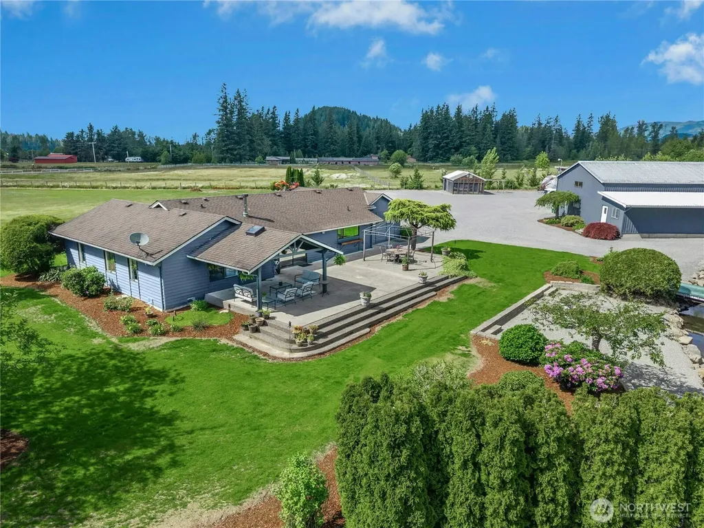 41218 292nd Way SE Enumclaw WA 98022