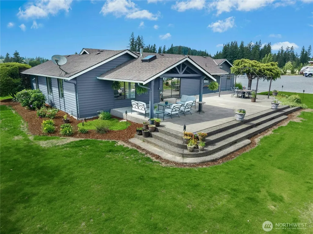 41218 292nd Way SE Enumclaw WA 98022