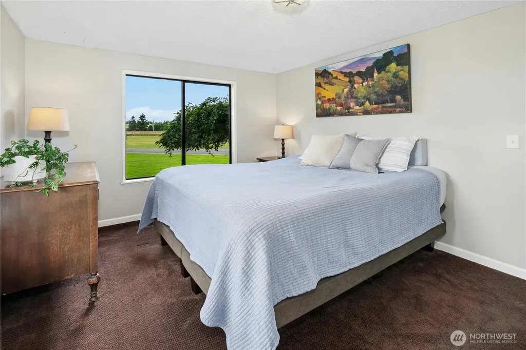 41218 292nd Way SE Enumclaw WA 98022