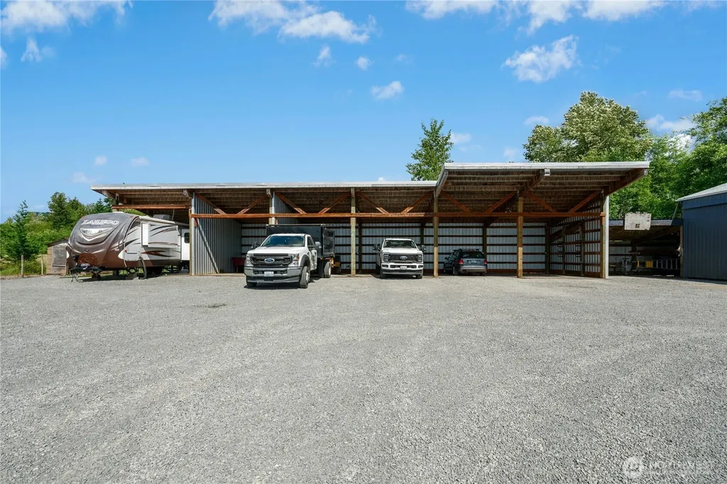 41218 292nd Way SE Enumclaw WA 98022