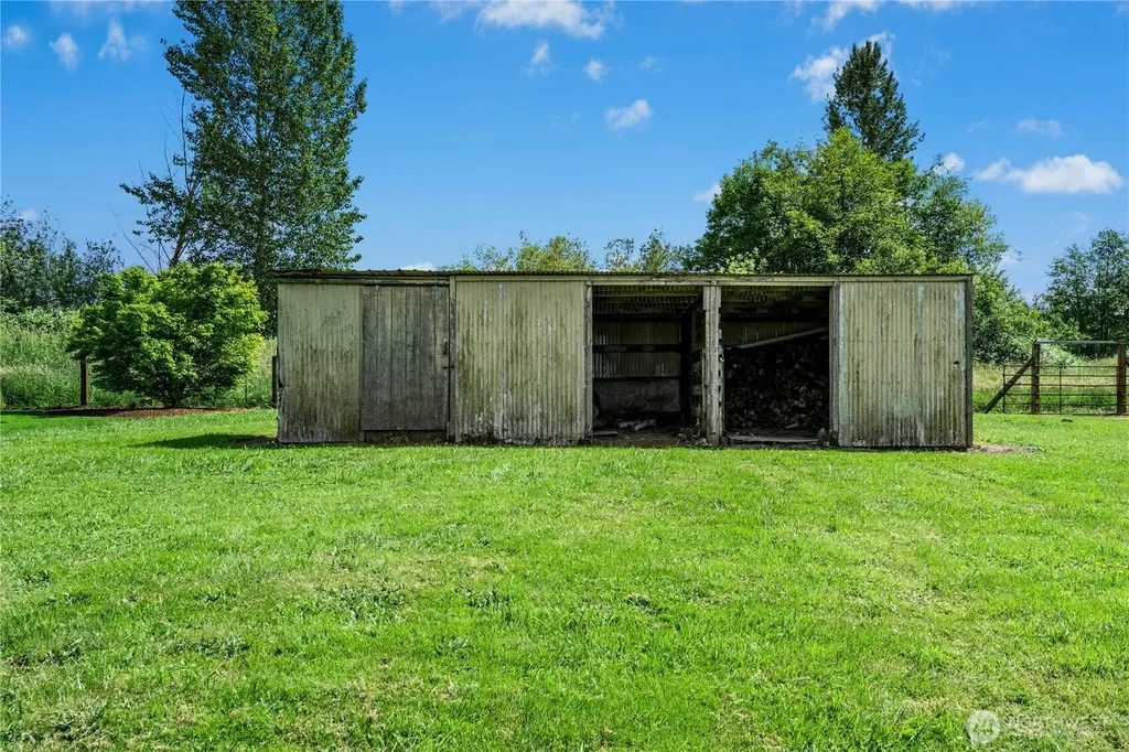 41218 292nd Way SE Enumclaw WA 98022