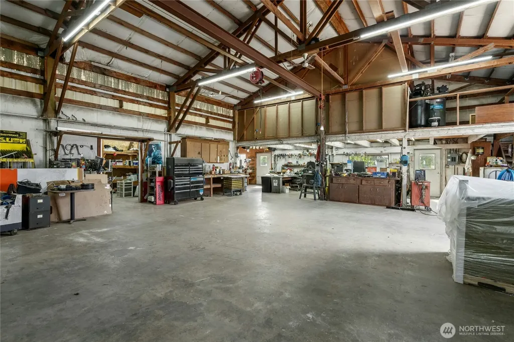 41218 292nd Way SE Enumclaw WA 98022
