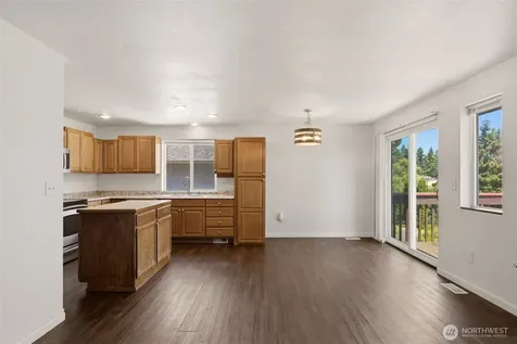 5807 S Ferdinand Street Tacoma WA 98409