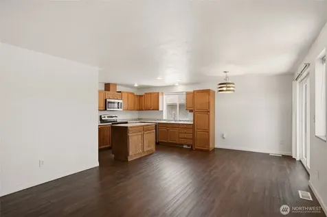 5807 S Ferdinand Street Tacoma WA 98409