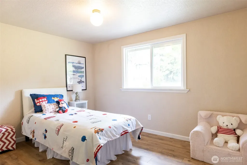 23017 7th Avenue SE Bothell WA 98021