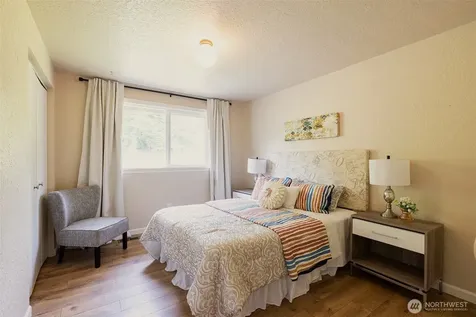 23017 7th Avenue SE Bothell WA 98021