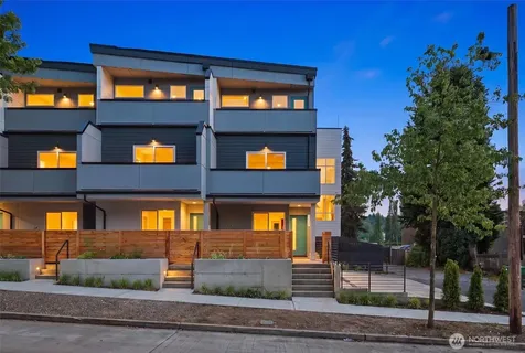 105 39th Avenue NW Seattle WA 98107