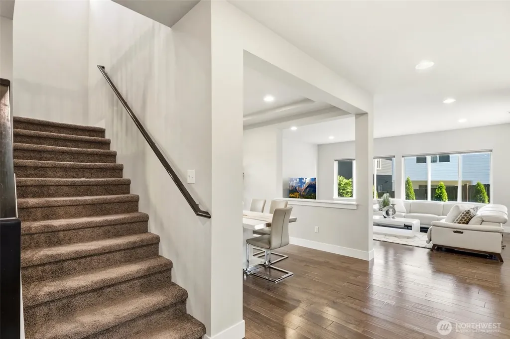 16 176th Place SW Bothell WA 98012