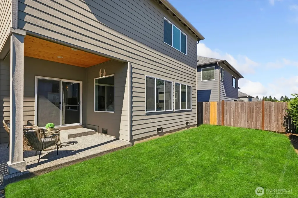 16 176th Place SW Bothell WA 98012