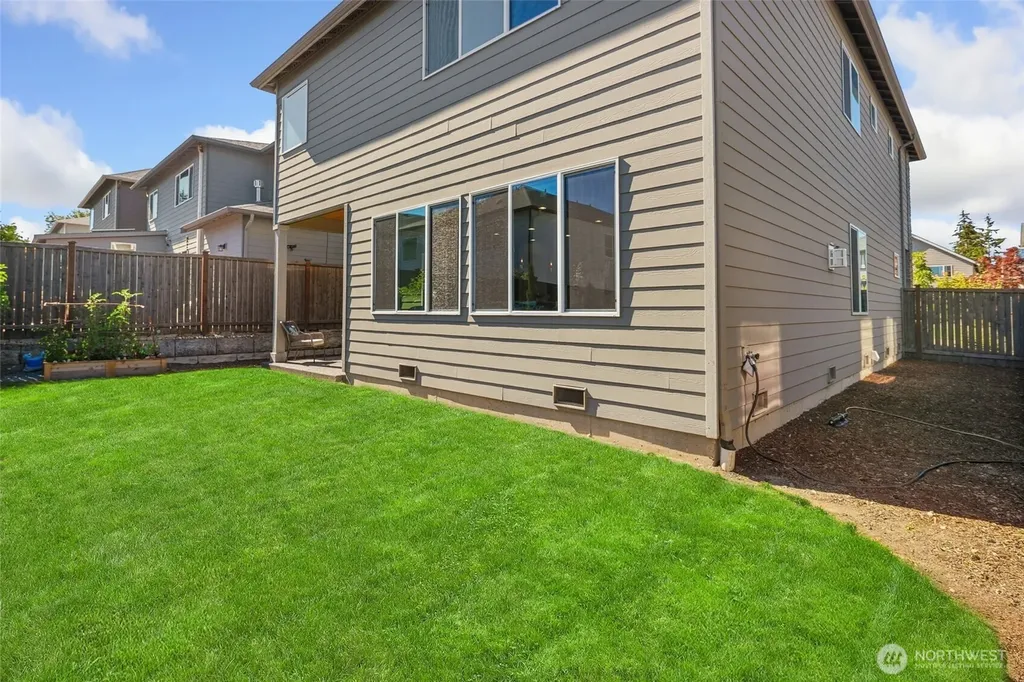 16 176th Place SW Bothell WA 98012
