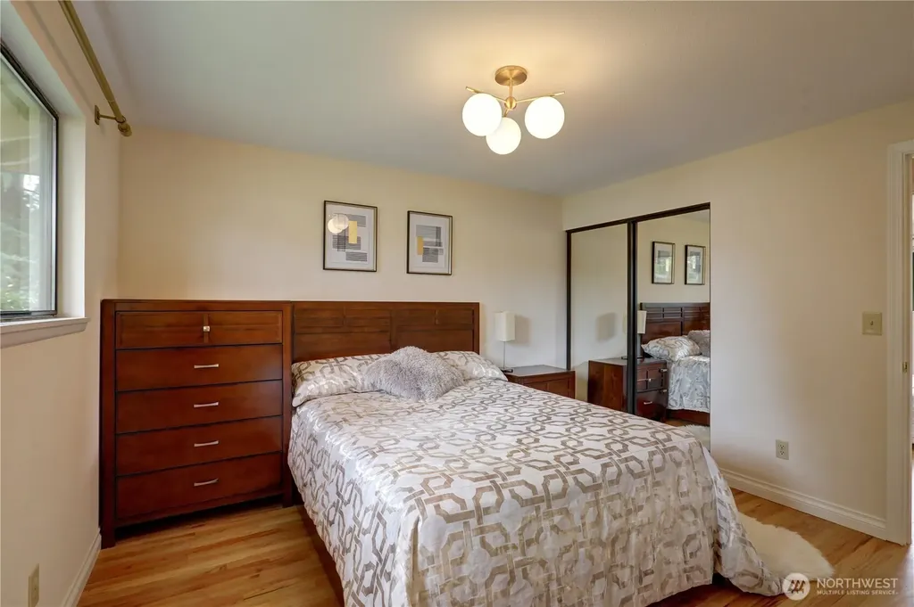 16724 NE 22nd Street Bellevue WA 98008