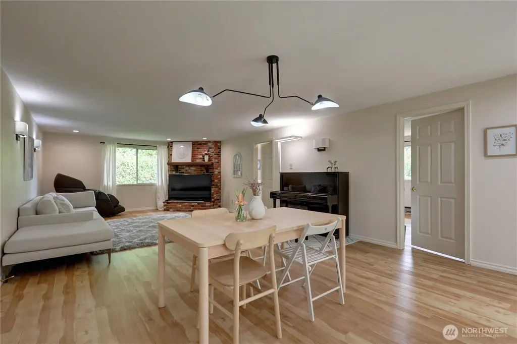 16724 NE 22nd Street Bellevue WA 98008