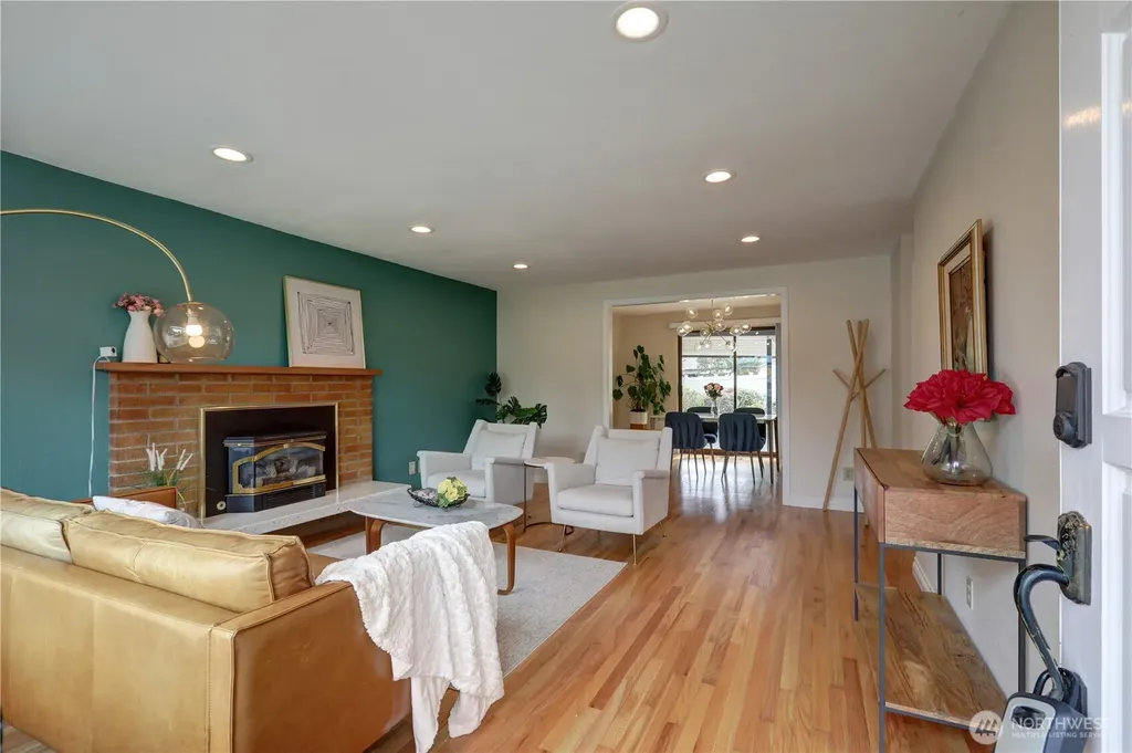 16724 NE 22nd Street Bellevue WA 98008