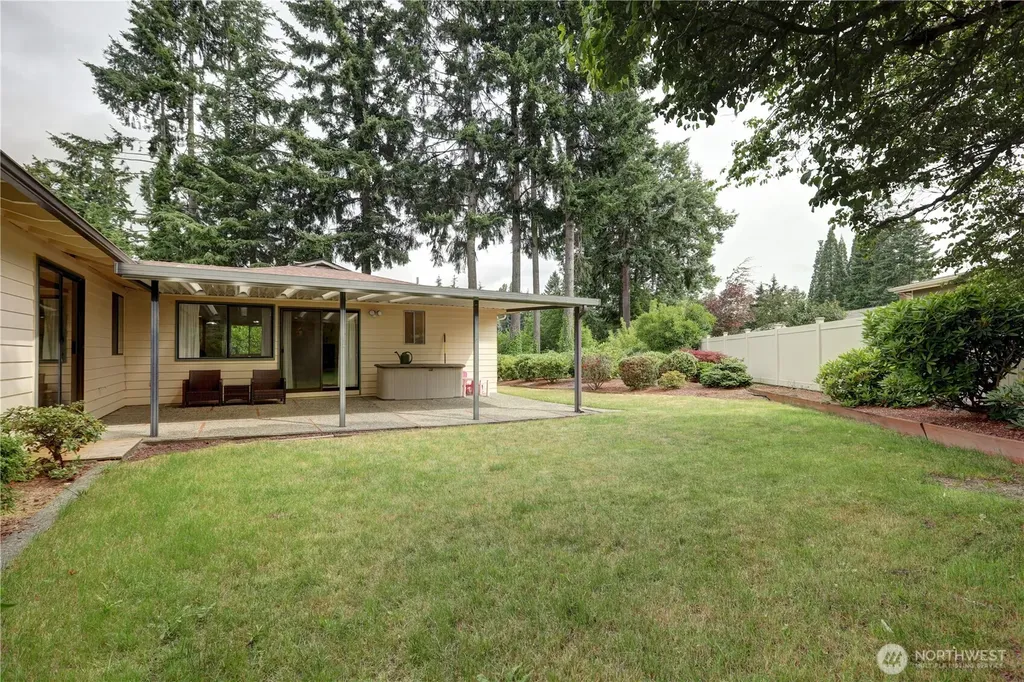 16724 NE 22nd Street Bellevue WA 98008