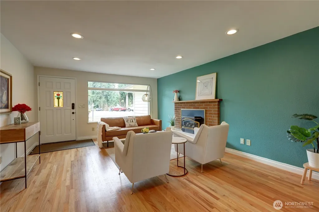 16724 NE 22nd Street Bellevue WA 98008