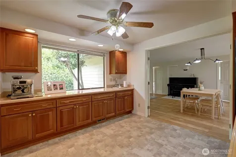 16724 NE 22nd Street Bellevue WA 98008