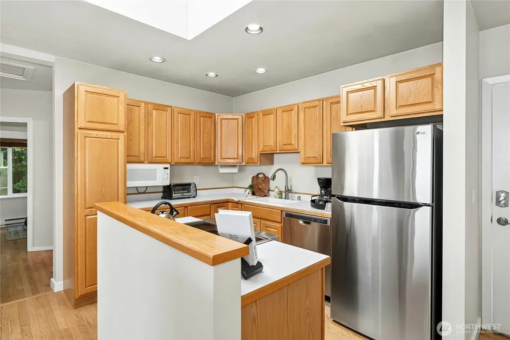 10932 Vashon Hwy SW Vashon WA 98070