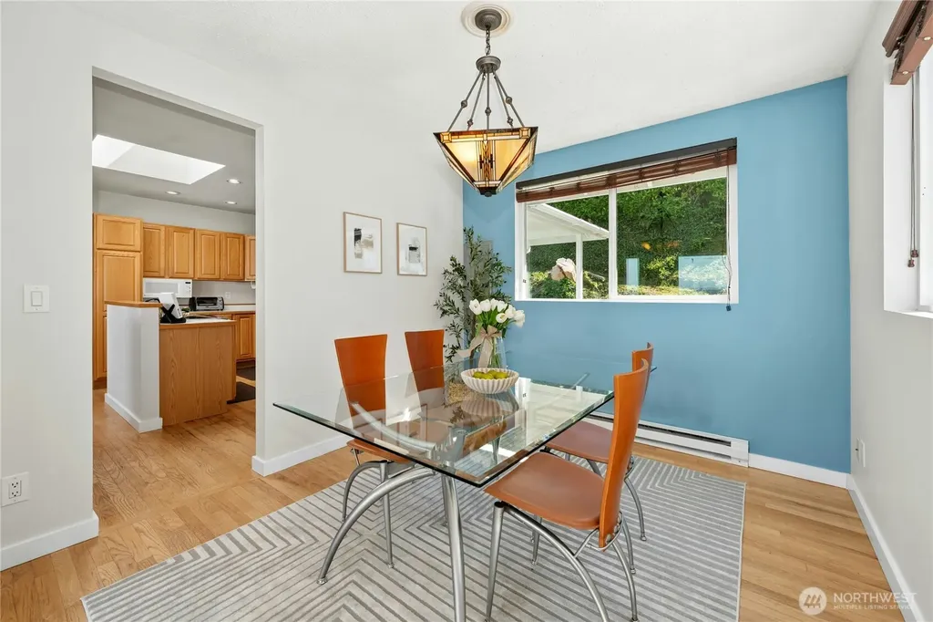 10932 Vashon Hwy SW Vashon WA 98070