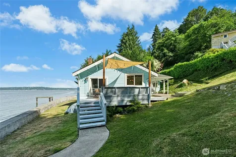 10932 Vashon Hwy SW Vashon WA 98070