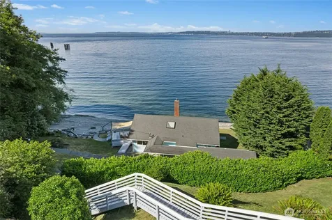 10932 Vashon Hwy SW Vashon WA 98070