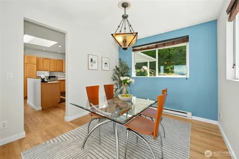 10932 Vashon Hwy SW Vashon WA 98070