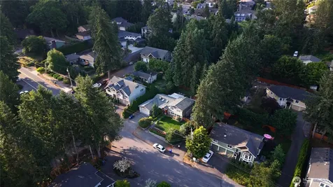 6229 NE 196th Street Kenmore WA 98028