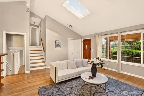 6229 NE 196th Street Kenmore WA 98028