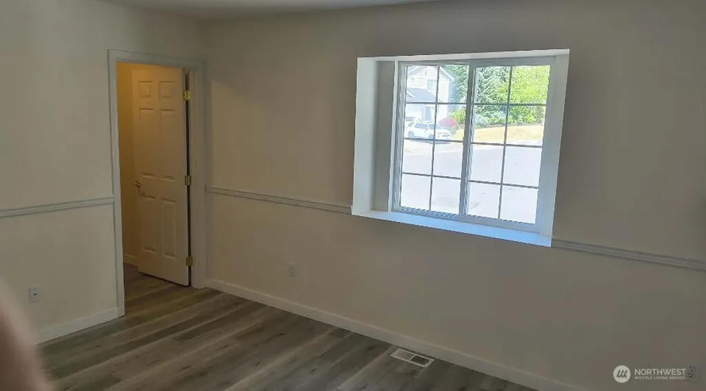 9525 S 221st Place Kent WA 98031