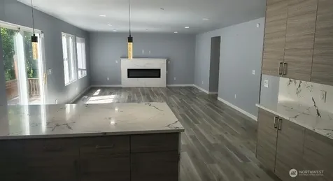 9525 S 221st Place Kent WA 98031