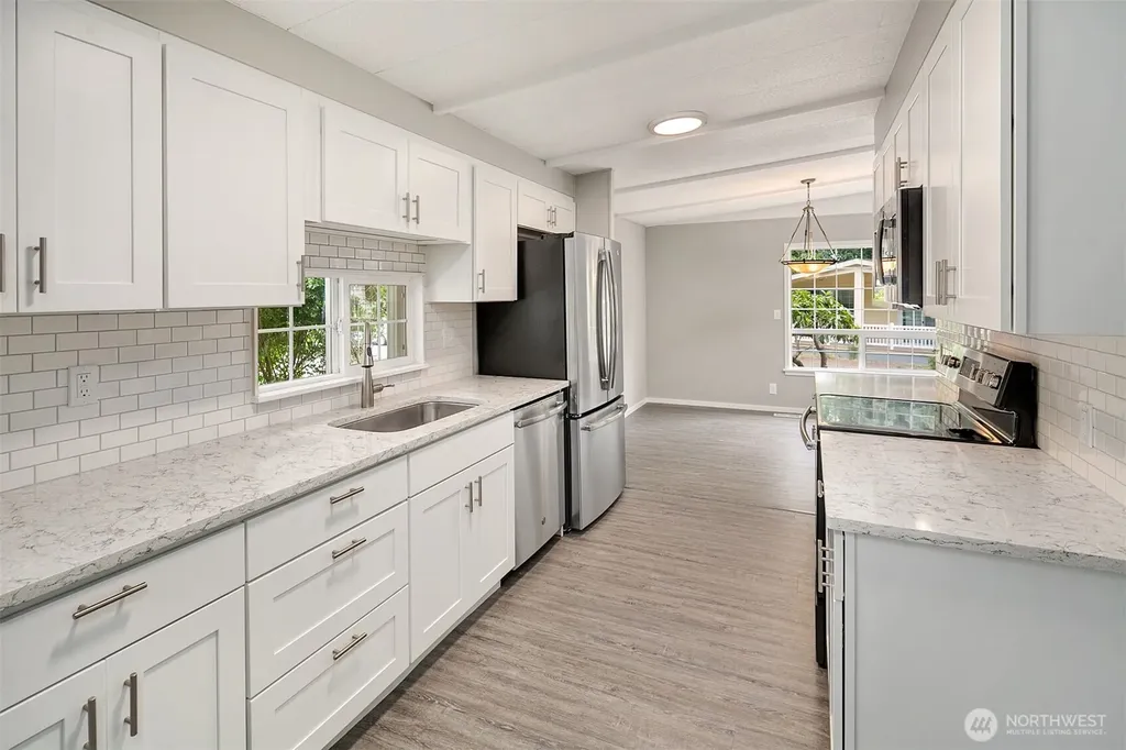 19151 130th Avenue NE Bothell WA 98011