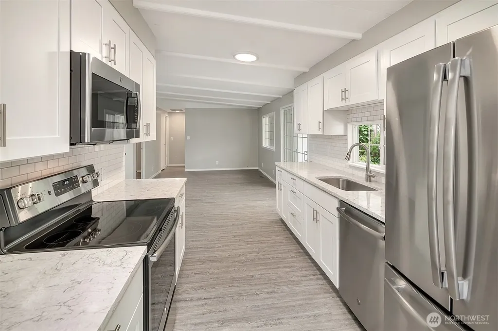 19151 130th Avenue NE Bothell WA 98011