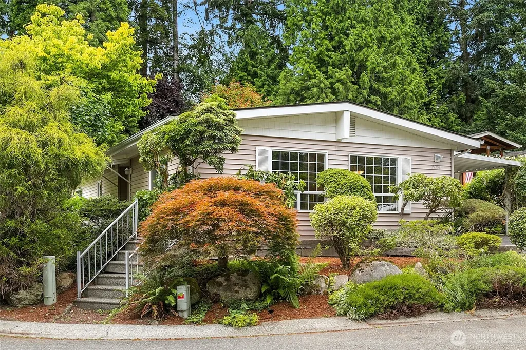 19151 130th Avenue NE Bothell WA 98011