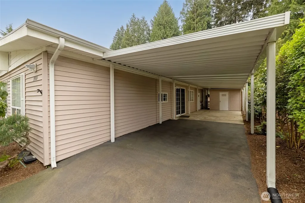 19151 130th Avenue NE Bothell WA 98011