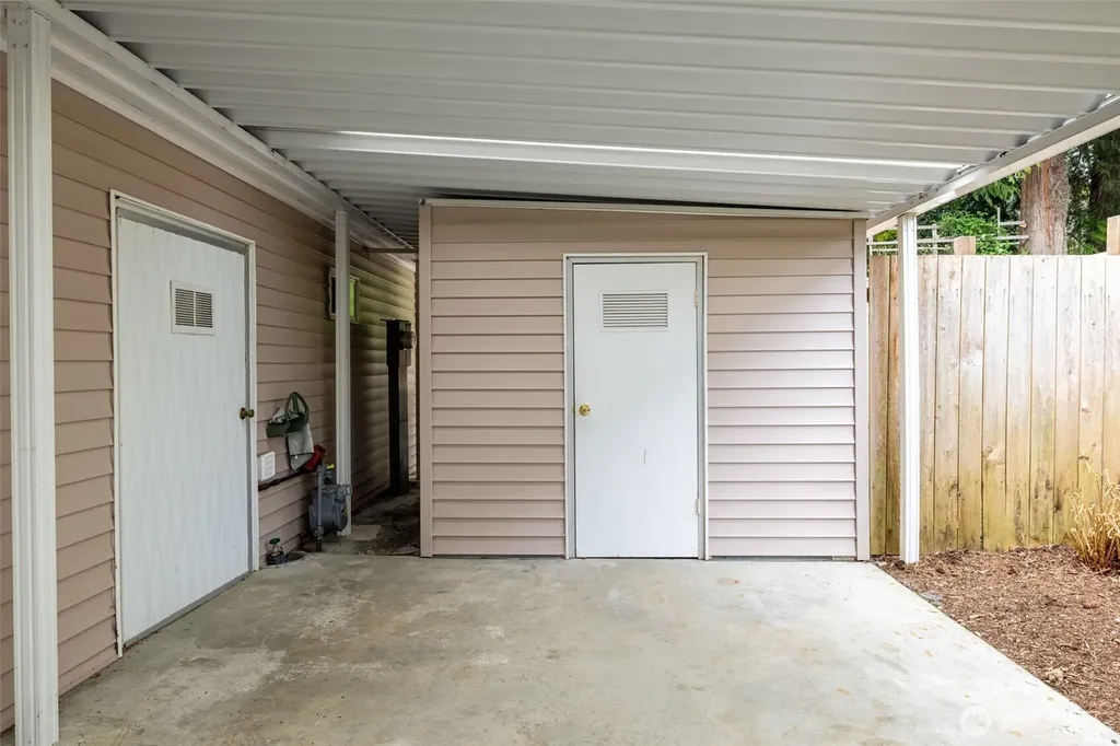19151 130th Avenue NE Bothell WA 98011