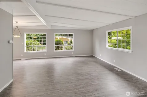 19151 130th Avenue NE Bothell WA 98011