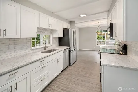 19151 130th Avenue NE Bothell WA 98011