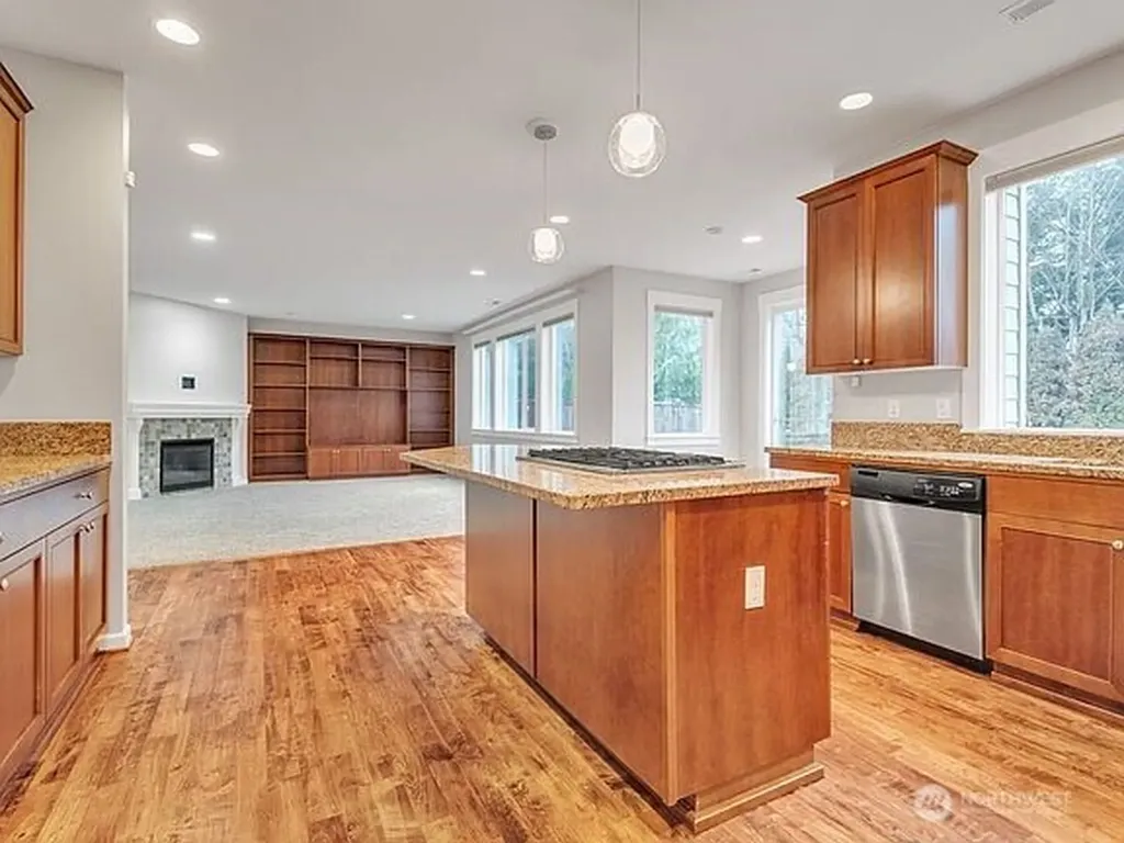 6201 SE 2nd Renton WA 98059