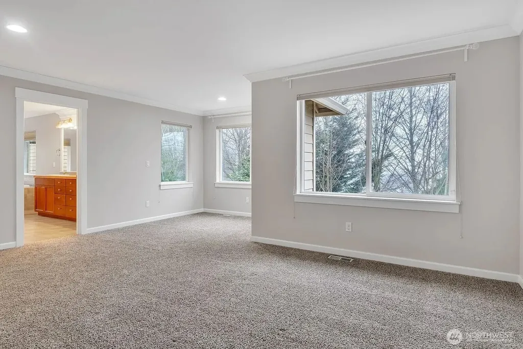 6201 SE 2nd Renton WA 98059
