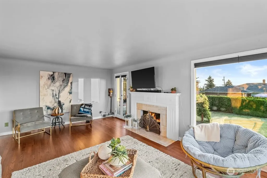 422 Crown Drive Everett WA 98203