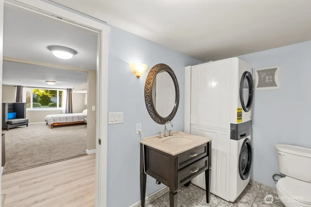 422 Crown Drive Everett WA 98203