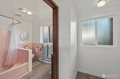 422 Crown Drive Everett WA 98203