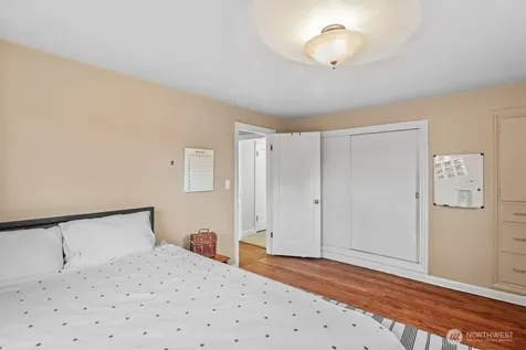 422 Crown Drive Everett WA 98203