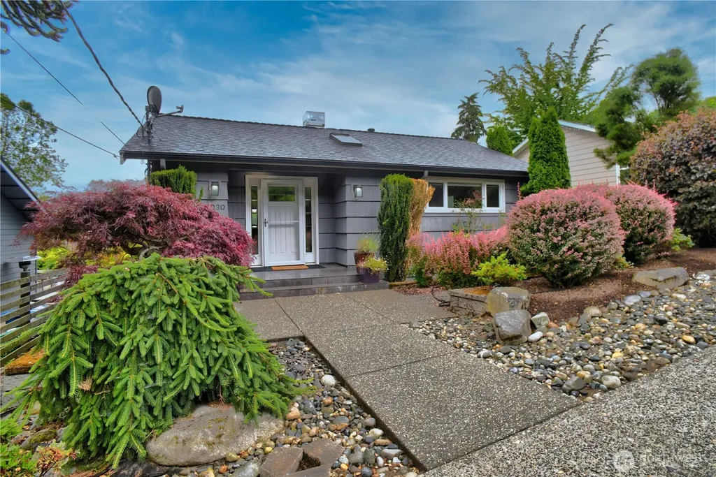 4030 26th Avenue W Seattle WA 98199