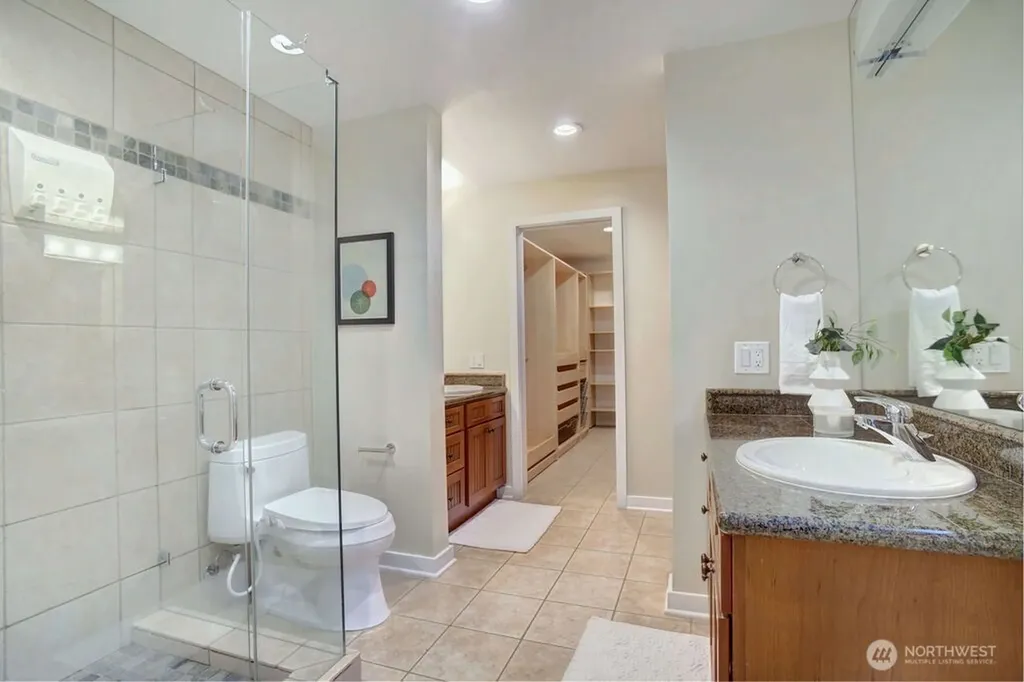 4030 26th Avenue W Seattle WA 98199