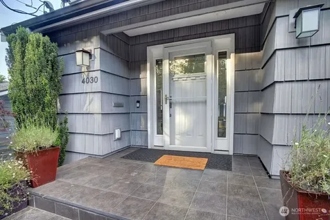 4030 26th Avenue W Seattle WA 98199