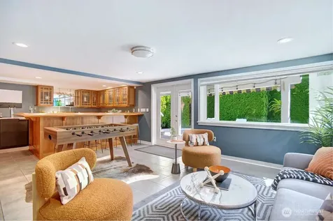 4030 26th Avenue W Seattle WA 98199