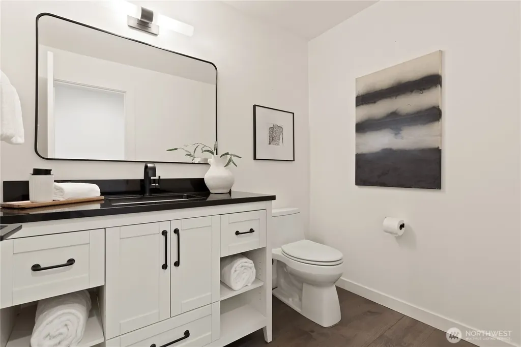 7712 89th Place SE Mercer Island WA 98040