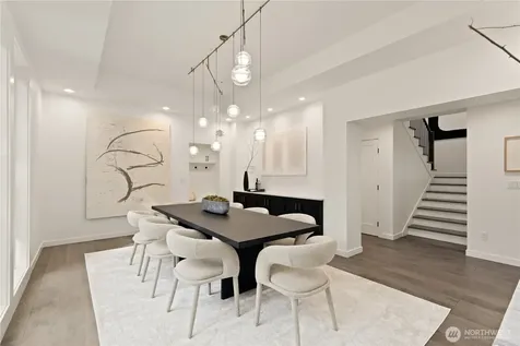 7712 89th Place SE Mercer Island WA 98040